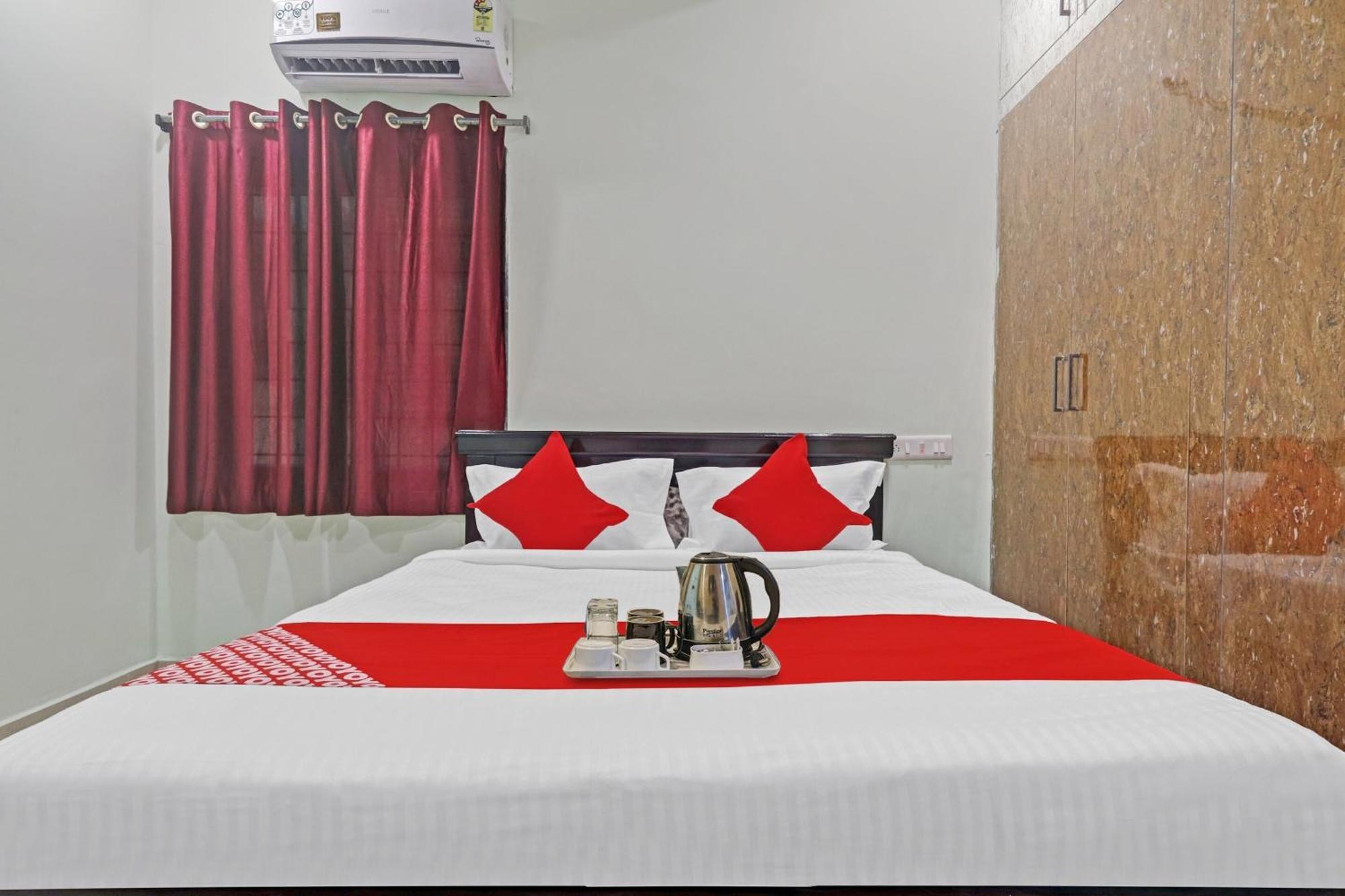 Hotel O Hanuma Residency Sururnagar Exterior photo