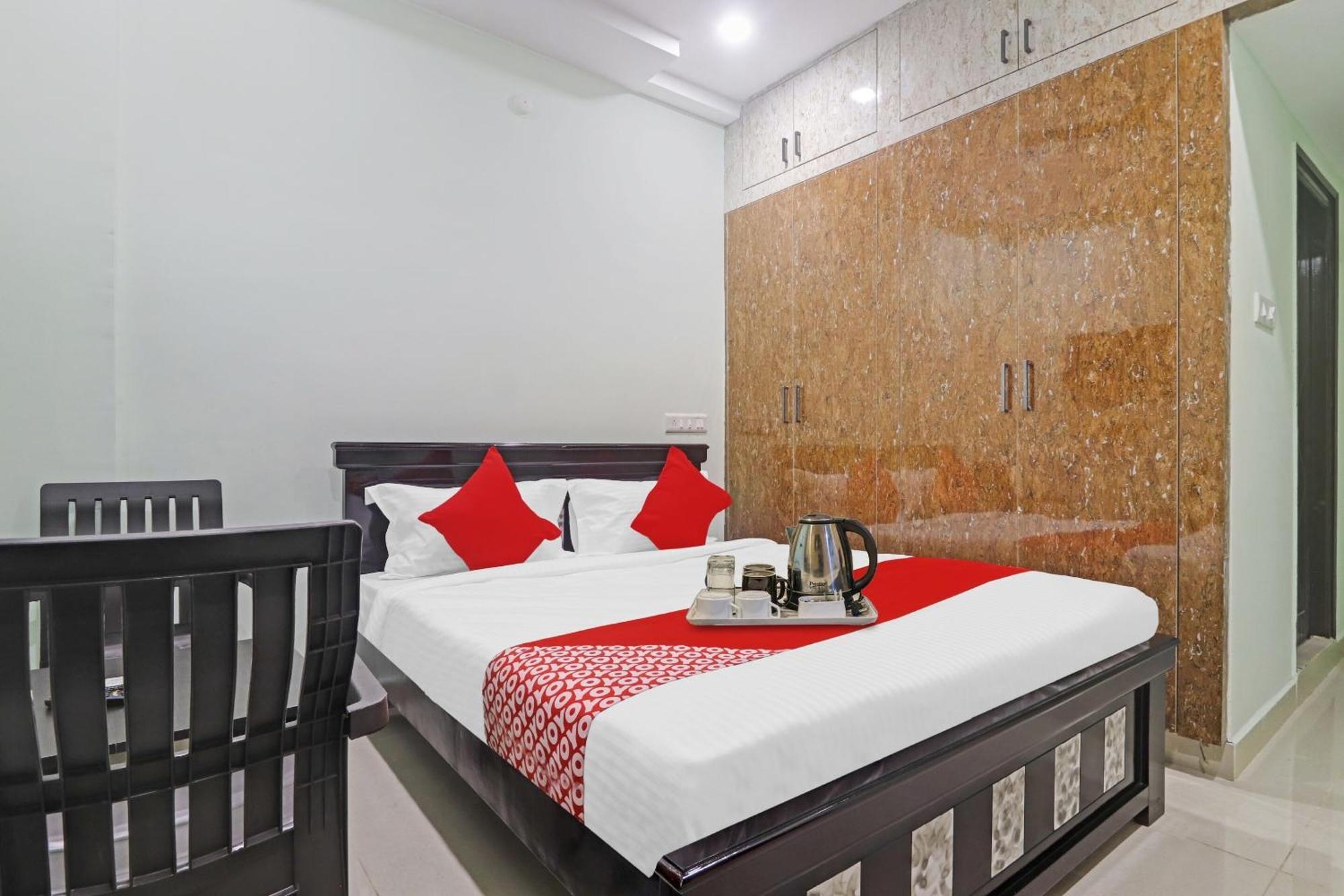 Hotel O Hanuma Residency Sururnagar Exterior photo